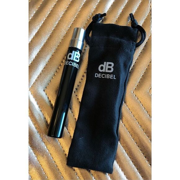 AZZARO - NWOT - Set of 2 db Decibel For Man Spray Minis w/Pouch. .25 fl oz Each - Picture 13 of 13